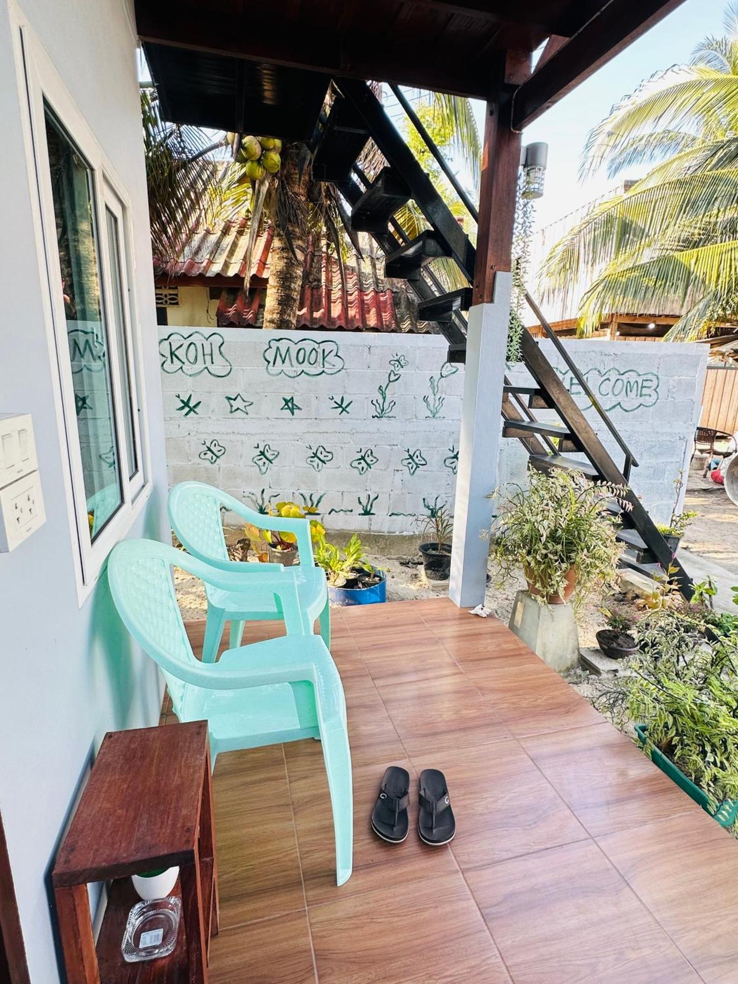 Koh Mook Rem Ley Hotel Trang Exterior photo